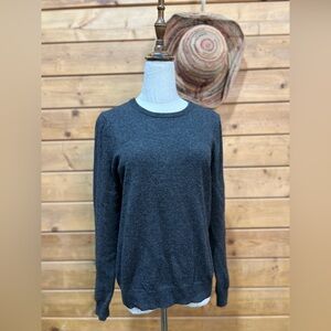 WoolOvers Merino-Cashmere Crewneck Sweater
Heather Gray · Ultra-Soft Size Small